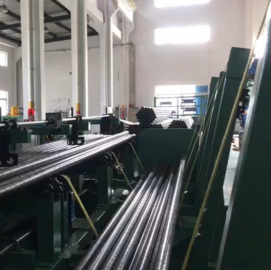 Non standard customized automatic pipe cutting machine production line (four out