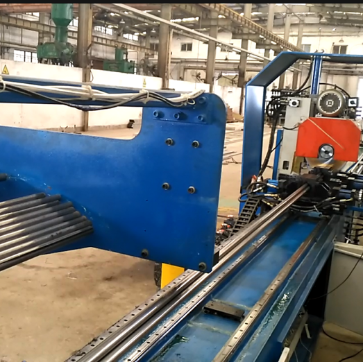 Non standard customized automatic pipe cutting machine production line (single p